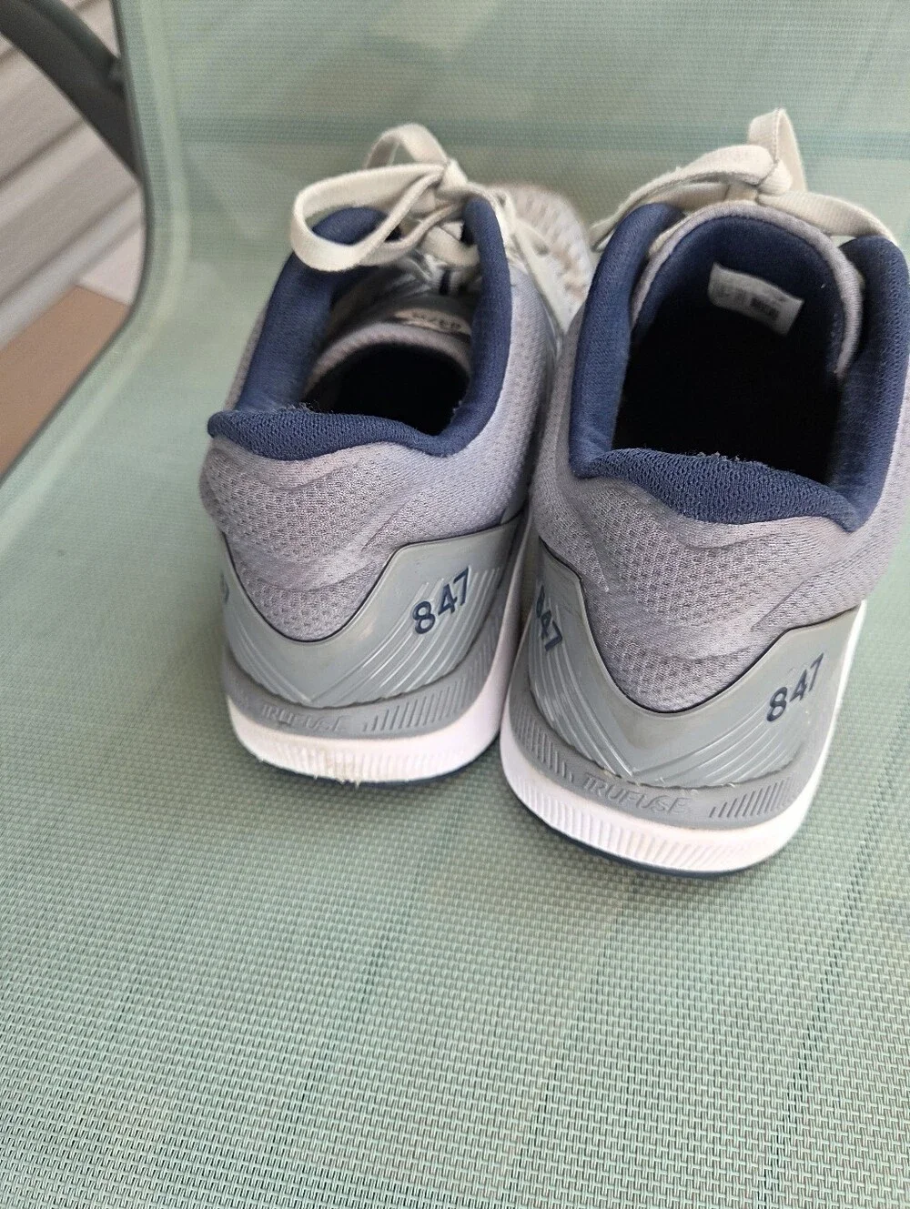 New Balance 847v4 Running Sneakers Men Size 10.5 D Gray Blue Mesh Comfort Shoes